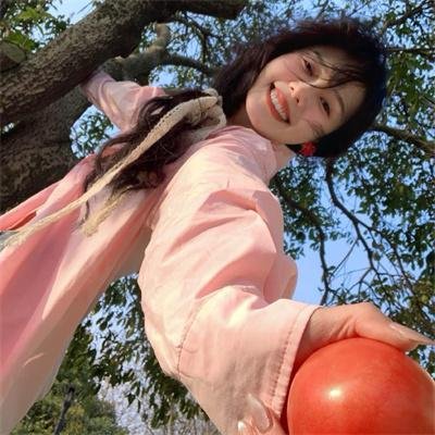 小维娜